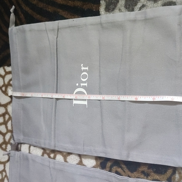 Dior Dust bag 12*8 pair - Picture 2 of 4
